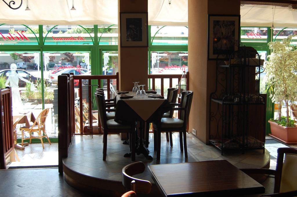 Hotel Restaurant La Belle Epoque เลอ ครูโซต์ ภายนอก รูปภาพ